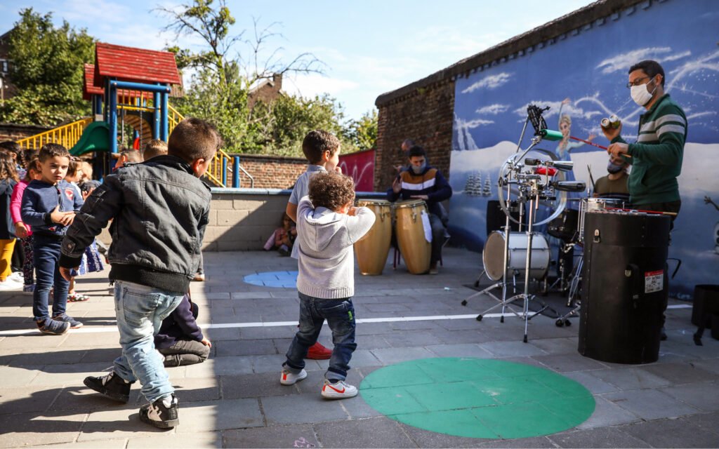 rentrée en musique, ramdam à l'école, artistes, concert, fête, écoles, élèves, enfants, jeunesse, éducation permanente, Eden | Centre culturel de Charleroi