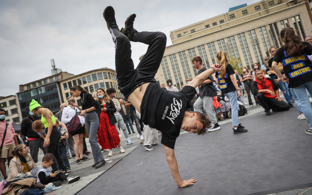 Block Party, Fêtes de Wallonie, Cultures Urbaines, Skate, Eden, Centre culturel de Charleroi, danse, skate, BMX, roller, graffiti, DJing, rap, street workout, parkour, open mic, slam, Christophe Vandercam